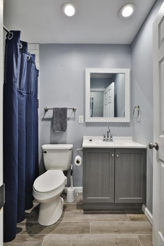 2812 E 11th Avenue, Columbus, OH 43219