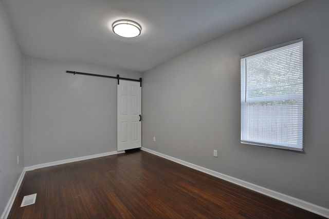 2812 E 11th Avenue, Columbus, OH 43219