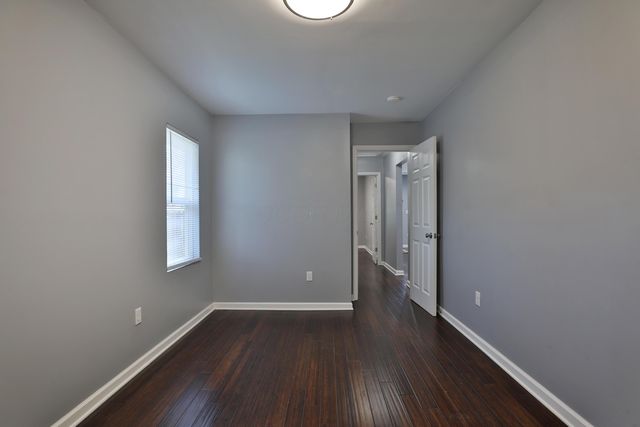 2812 E 11th Avenue, Columbus, OH 43219