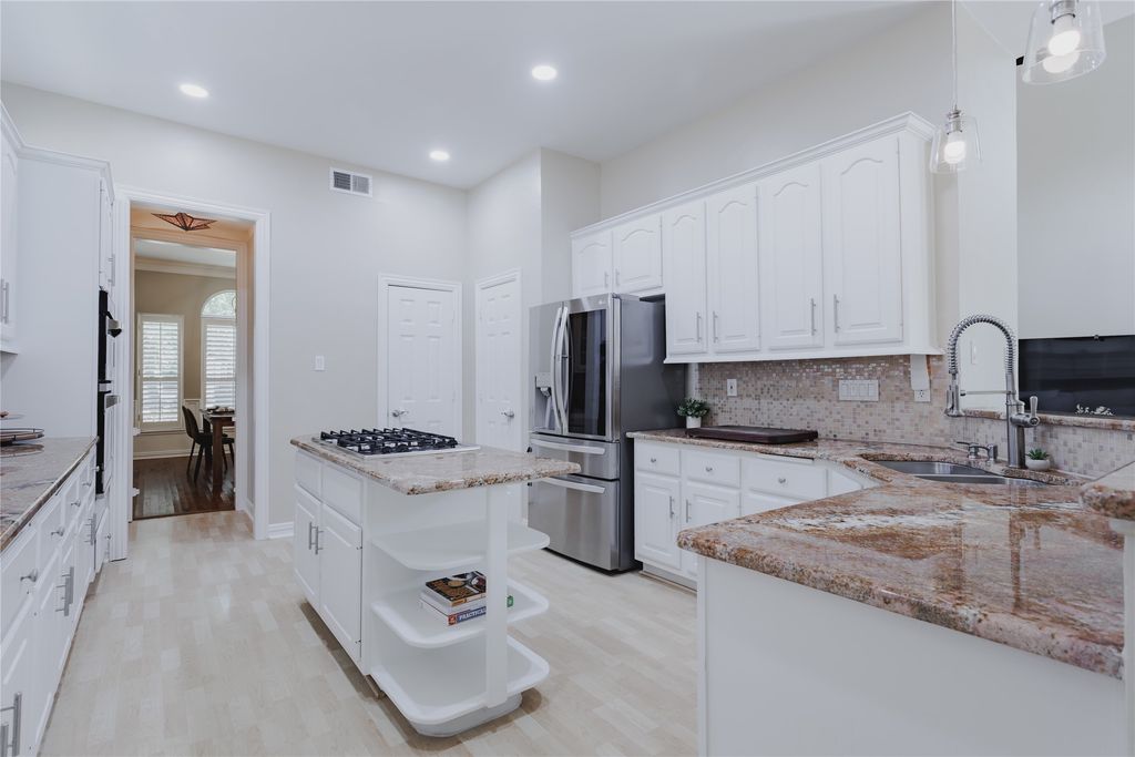 7611 Sweetgum Drive, Irving, TX 75063 — photo 4