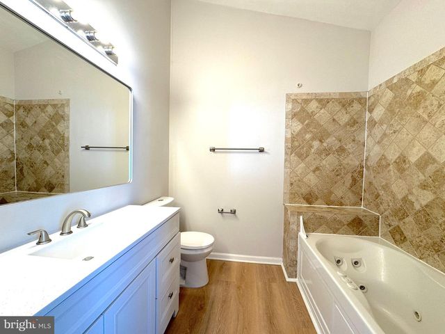 6410 KATHERINE ANN LN, Springfield, VA 22150