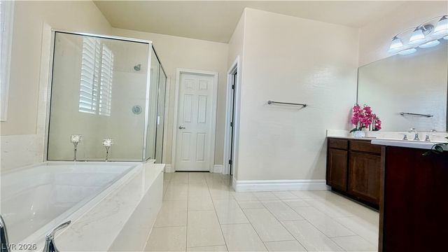 328 Cranstonhill Drive, Las Vegas, NV 89148