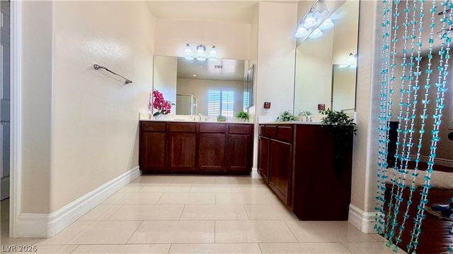 328 Cranstonhill Drive, Las Vegas, NV 89148