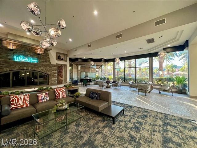 328 Cranstonhill Drive, Las Vegas, NV 89148