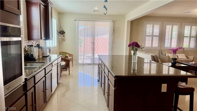 328 Cranstonhill Drive, Las Vegas, NV 89148