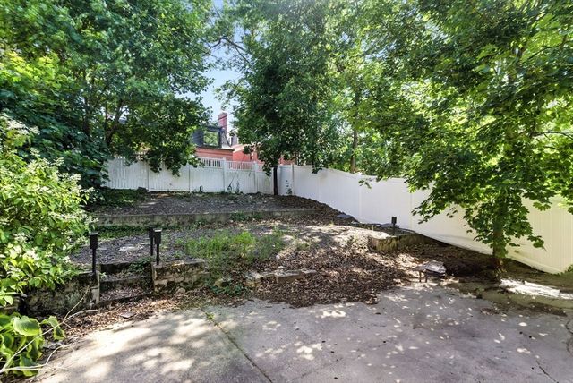 647 East 3rd 2, Boston, MA 02127