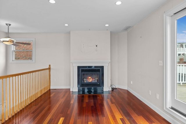 647 East 3rd 2, Boston, MA 02127