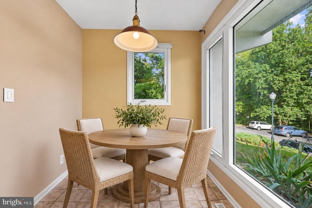 150 W KENILWORTH CIR W, NEWTOWN SQUARE, PA 19073 — photo 3