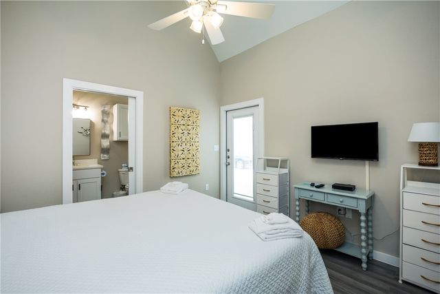 14924 Smugglers Cove Dr, Corpus Christi, TX 78418
