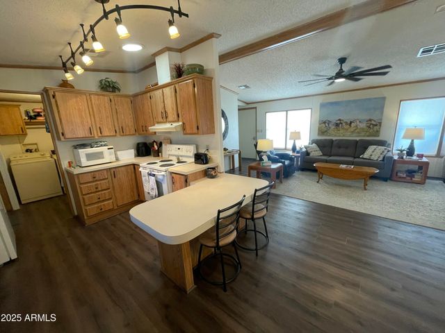 3602 N WISCONSIN Avenue, Florence, AZ 85132