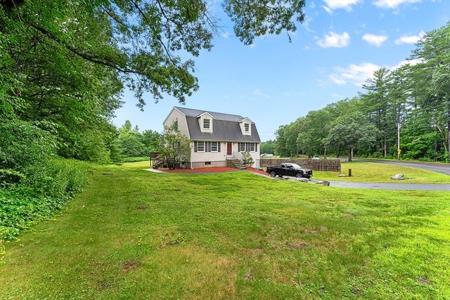 38 Haskell St, Westborough, MA 01581