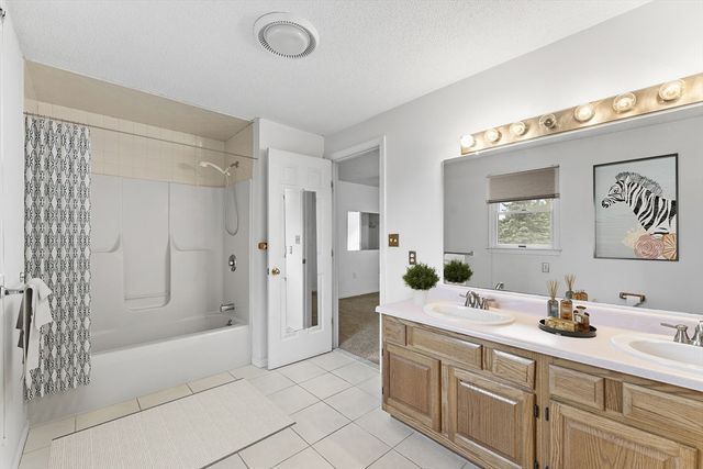 38 Haskell St, Westborough, MA 01581