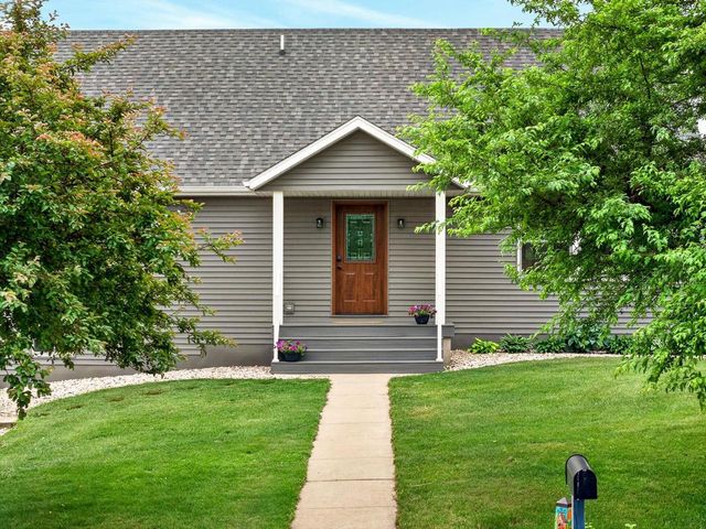 613 Windlach Street, New Glarus, WI 53574