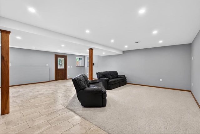 613 Windlach Street, New Glarus, WI 53574
