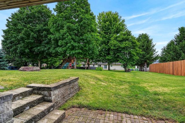 613 Windlach Street, New Glarus, WI 53574