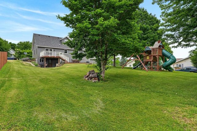 613 Windlach Street, New Glarus, WI 53574