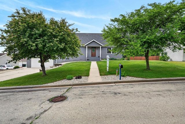 613 Windlach Street, New Glarus, WI 53574