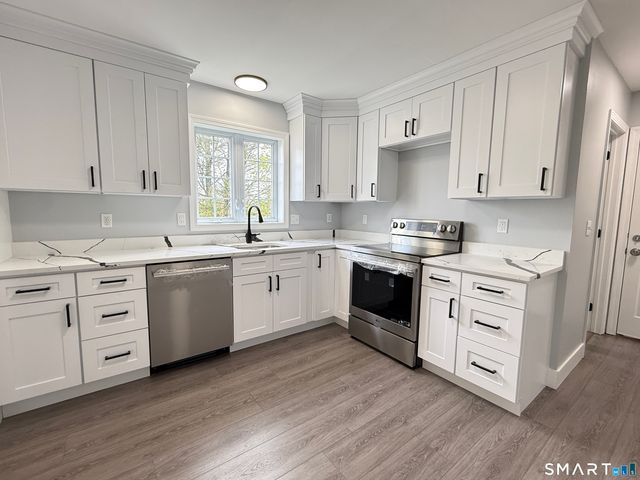 75 Ridgeway Avenue, Watertown, CT 06779