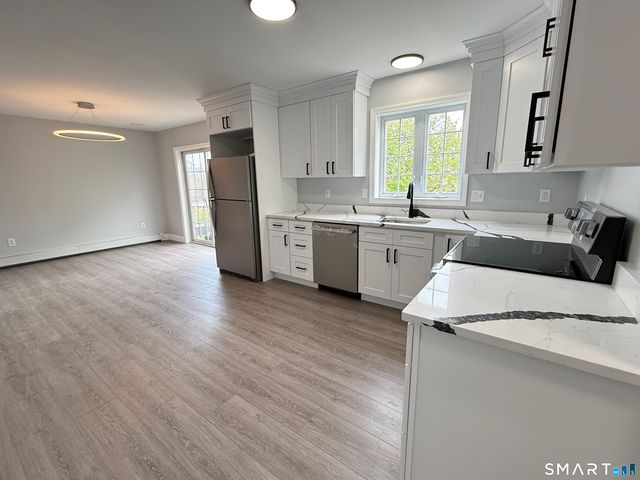 75 Ridgeway Avenue, Watertown, CT 06779