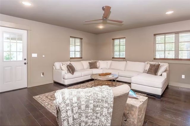 303 NW F Street, Bentonville, AR 72712