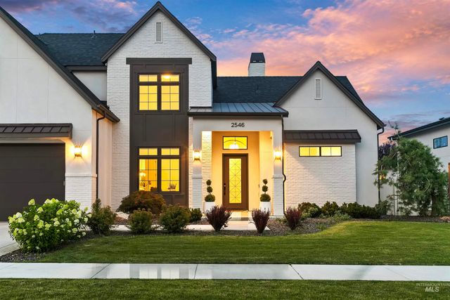 2546 N Heirloom Ave, Eagle, ID 83616