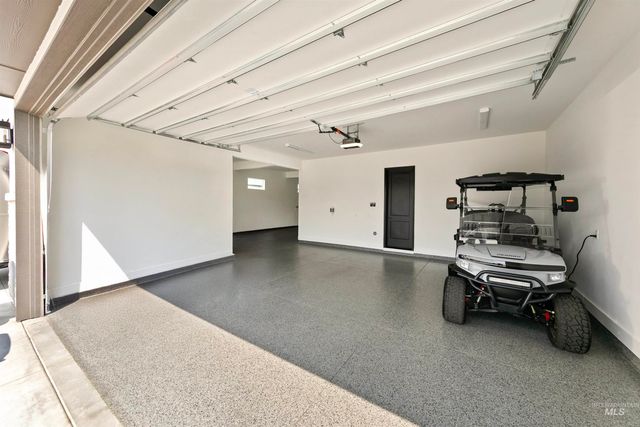 2546 N Heirloom Ave, Eagle, ID 83616