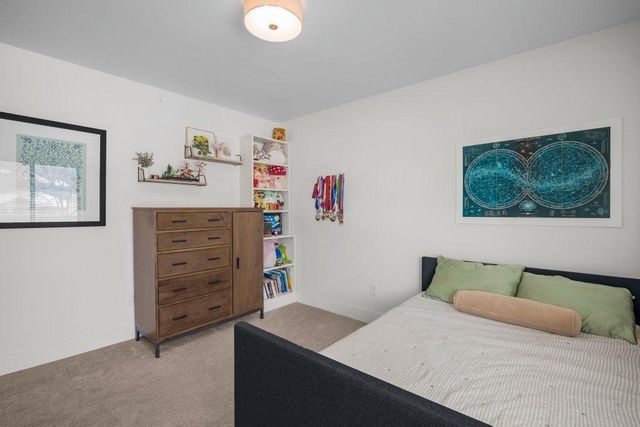 9740 67th Avenue N, Maple Grove, MN 55369