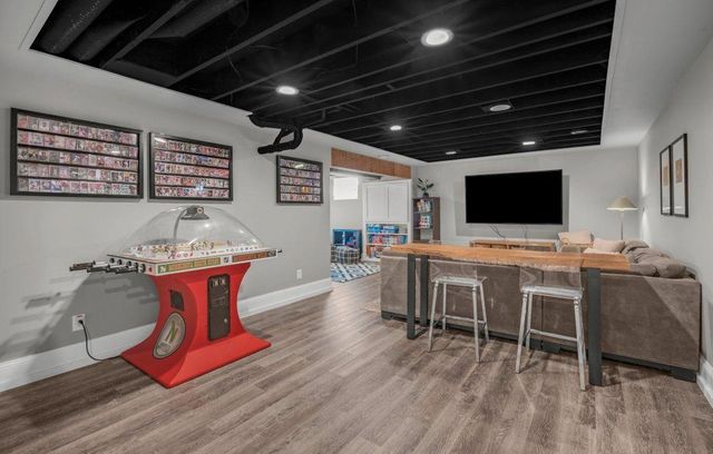 9740 67th Avenue N, Maple Grove, MN 55369