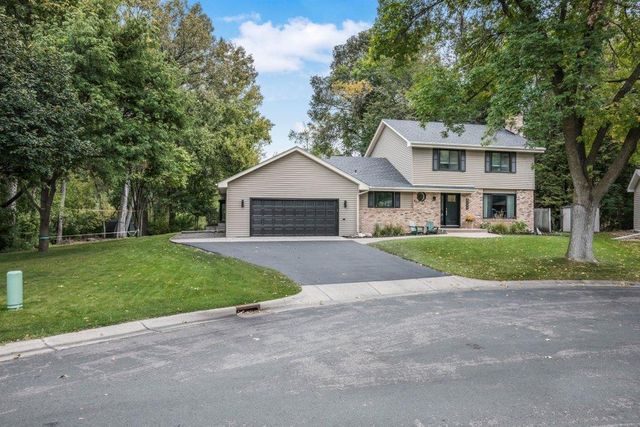 9740 67th Avenue N, Maple Grove, MN 55369