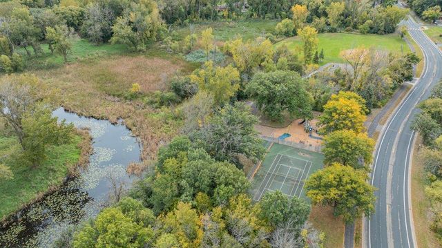 9740 67th Avenue N, Maple Grove, MN 55369