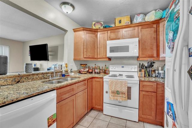 9148 DUBOIS BOULEVARD, Orlando, FL 32825
