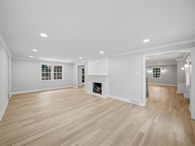150 Maple Dr, Pine Twp, PA 15090