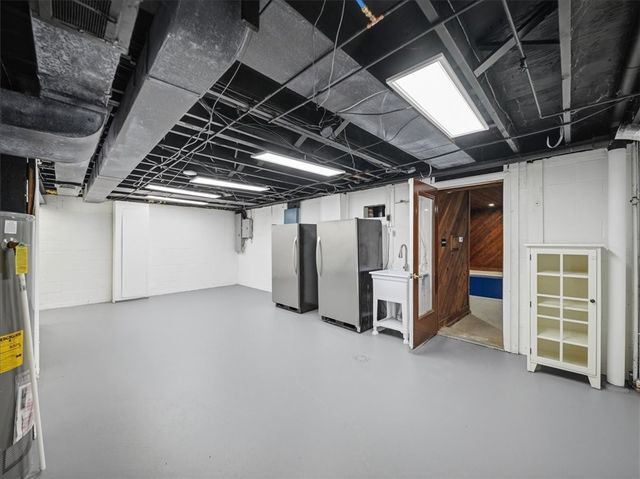 150 Maple Dr, Pine Twp, PA 15090