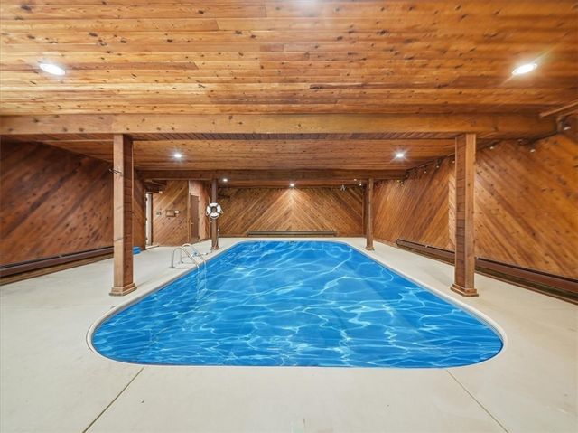 150 Maple Dr, Pine Twp, PA 15090