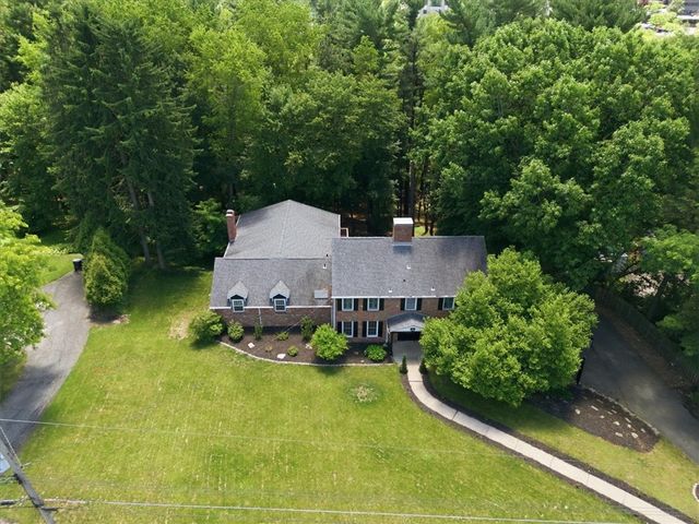 150 Maple Dr, Pine Twp, PA 15090