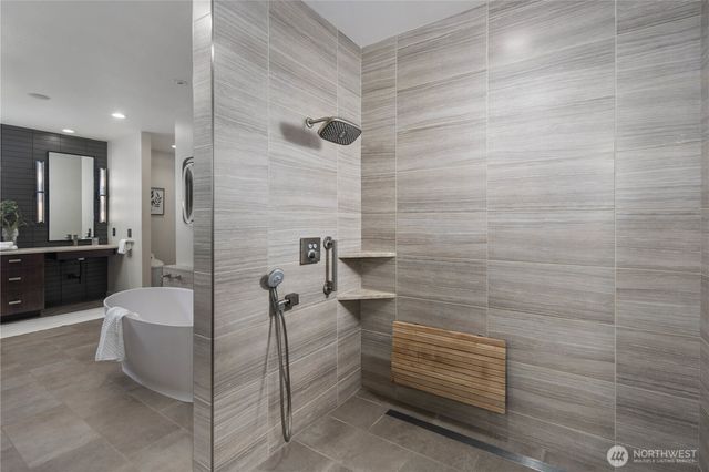 3215 78th Place NE, Medina, WA 98039