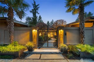 3215 78th Place NE, Medina, WA 98039