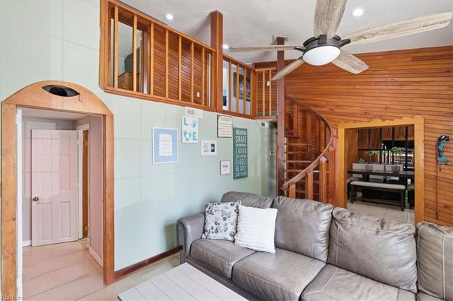 615 12th ST, Virginia Beach, VA 23451