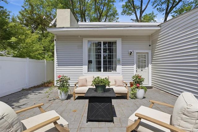 615 12th ST, Virginia Beach, VA 23451