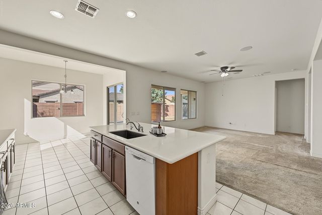 2662 E LA COSTA Drive, Gilbert, AZ 85298