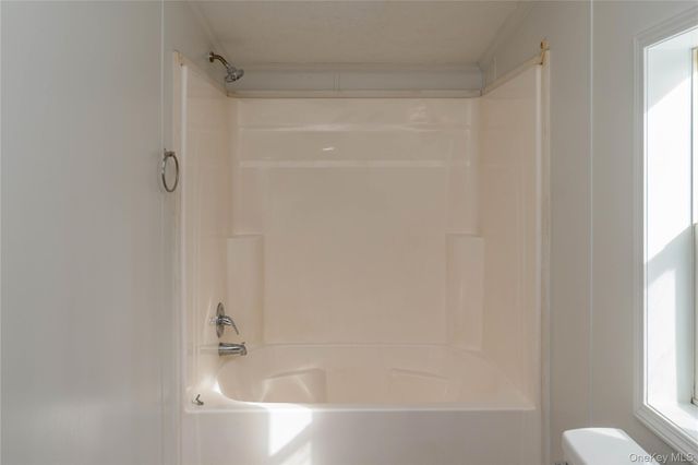 79 Stern Scenic Drive, Middletown, NY 10940