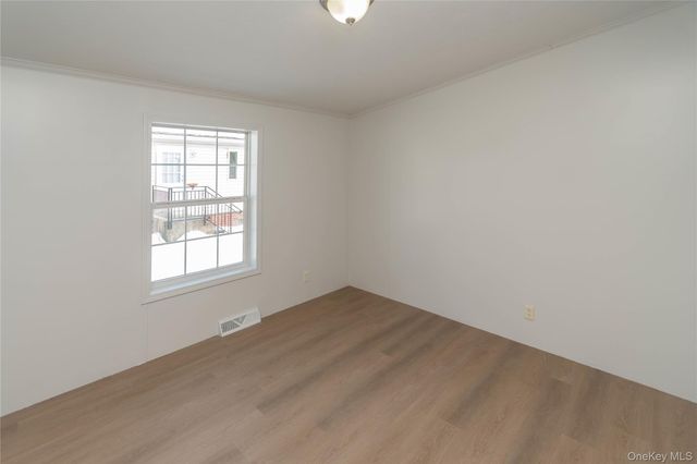 79 Stern Scenic Drive, Middletown, NY 10940