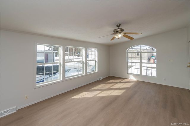 79 Stern Scenic Drive, Middletown, NY 10940