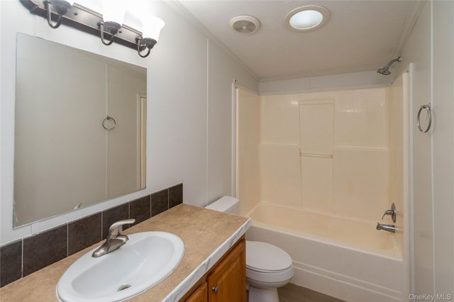 79 Stern Scenic Drive, Middletown, NY 10940