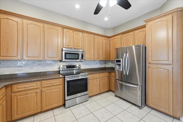 2280 CHESTERFIELD CIRCLE, Lakeland, FL 33813