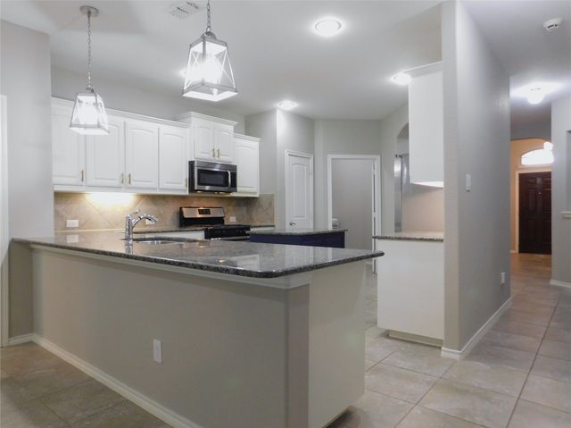 2401 Windhaven Drive, Denton, TX 76210