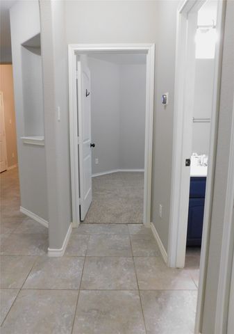2401 Windhaven Drive, Denton, TX 76210