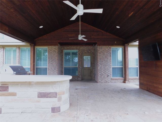 2401 Windhaven Drive, Denton, TX 76210