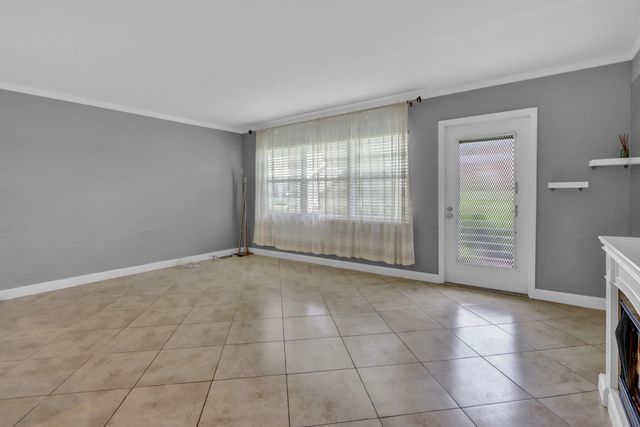 265 Preston G Way 265, Boca Raton, FL 33434
