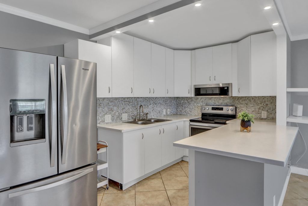 265 Preston G Way 265, Boca Raton, FL 33434